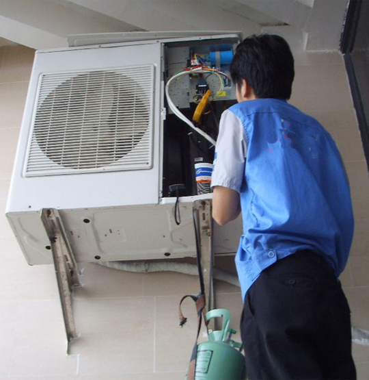 个旧空调开机无反应维修